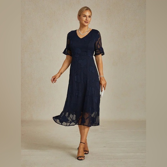 MSGLAMOR Ruffle Flutter Lace Maxi Dress Black NWT. Women’s sz Small - Picture 2 of 14